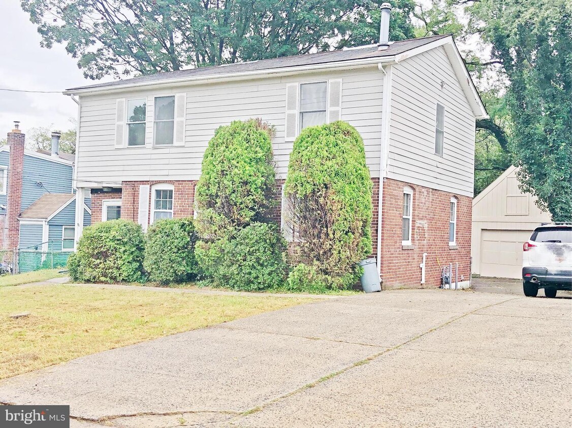Primary Photo - 1113 Agnew Dr