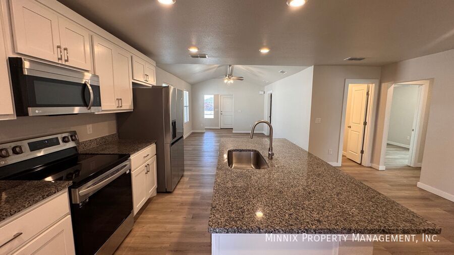Foto principal - 7710 Elm Ave