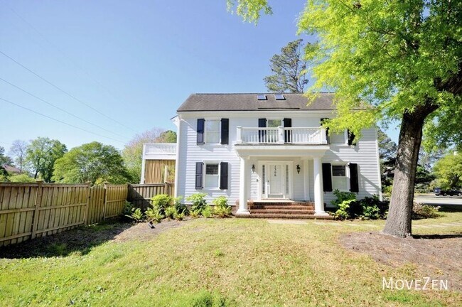 Building Photo - 1306 Bar Harbor Dr