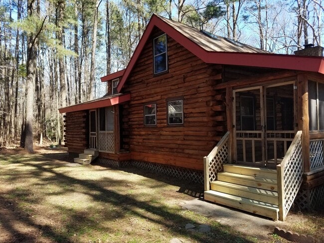 Building Photo - 505 Japonica Drive