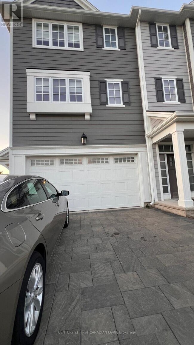 Building Photo - 2301 Callingham Dr