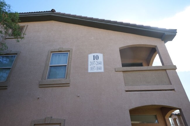 Building Photo - 8985 S Durango Dr