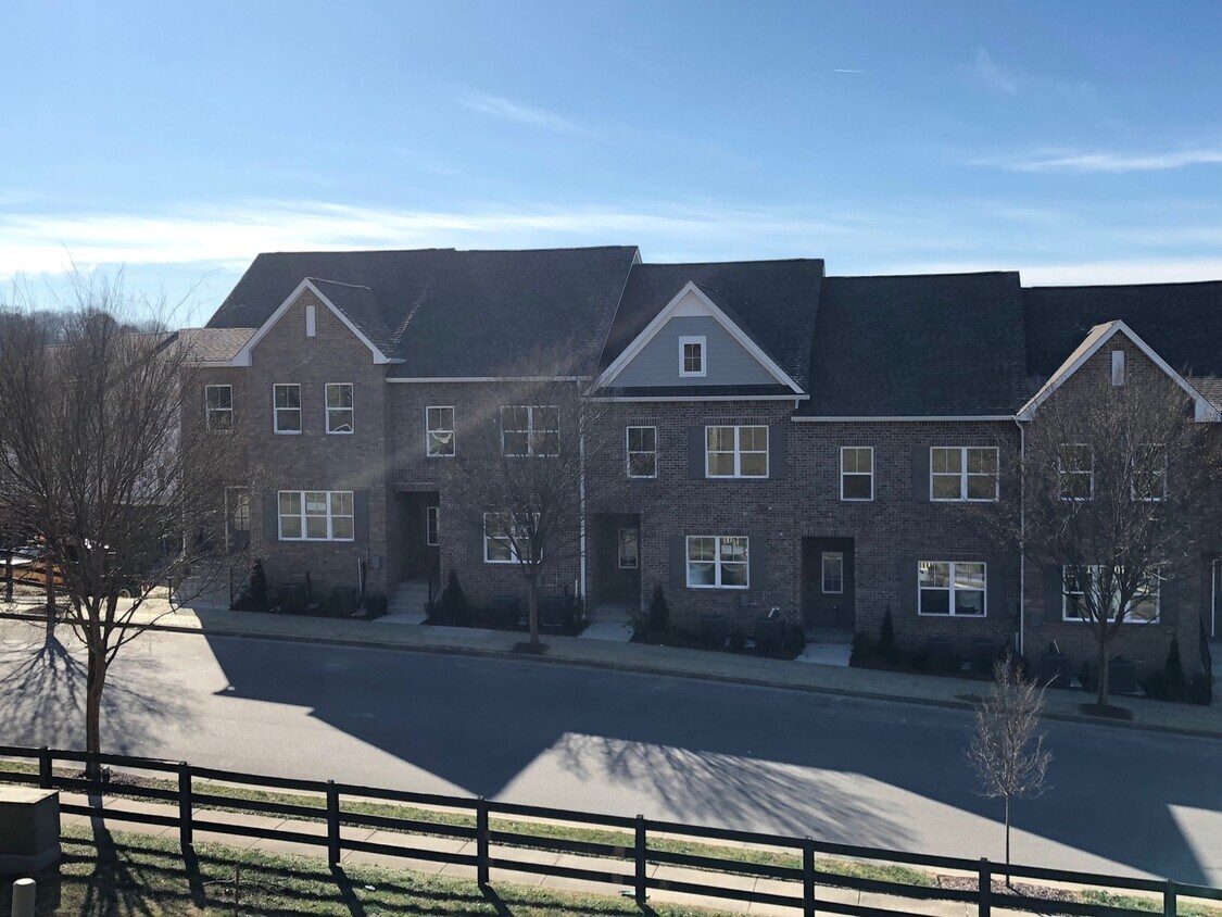 Primary Photo - Luxury Town Homes