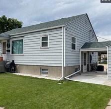 Building Photo - 1017 18th St