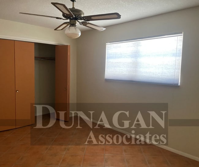 Foto del edificio - COMING SOON 2 Bedroom - 2 Bath Condo