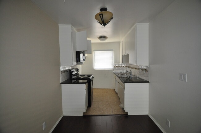 Building Photo - 4201 Arch Dr