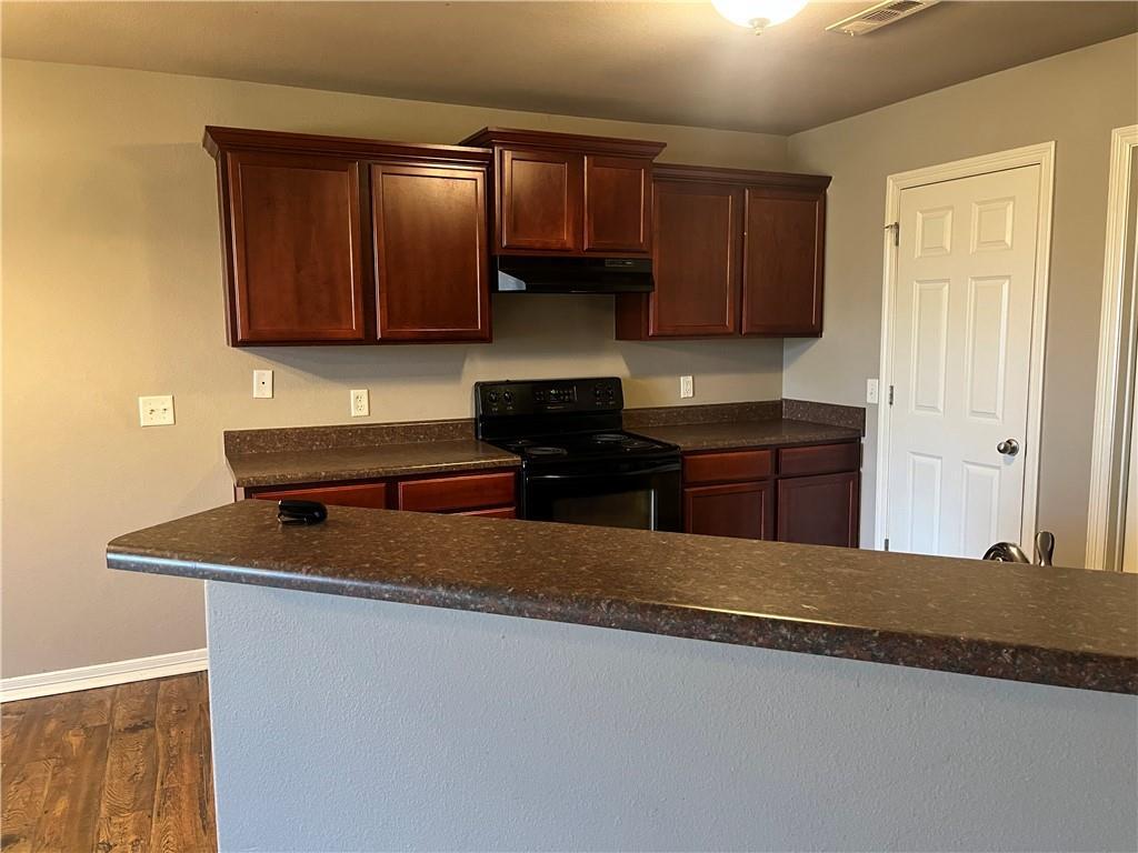 Foto del edificio - 2442 S Rill St