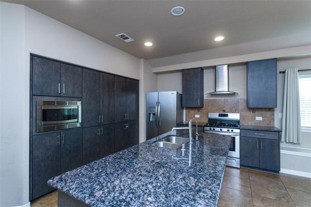 Building Photo - 1124 Fulbourne Dr