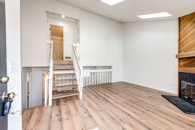 Building Photo - 17467 E Rice Cir