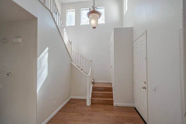 Foto del edificio - COMING SOON! 3 Bedroom Home for Rent in Sa...