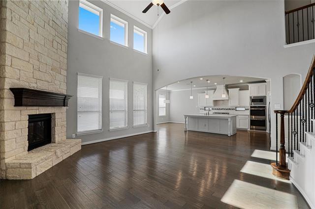 Foto del edificio - 16198 Moss Haven Ln