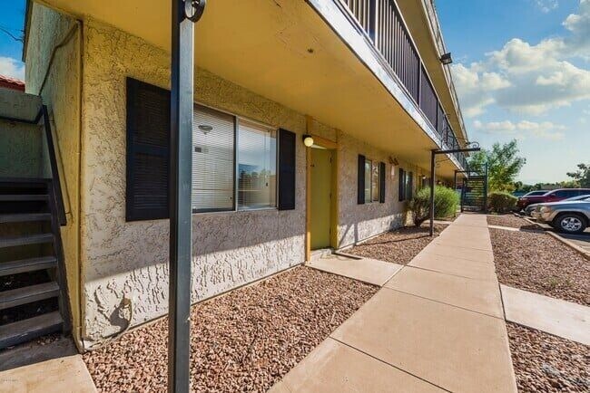 Foto del edificio - 701 S Roosevelt St