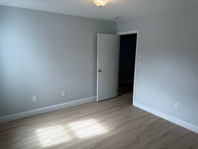 Photo - 106 Granite St Apartment