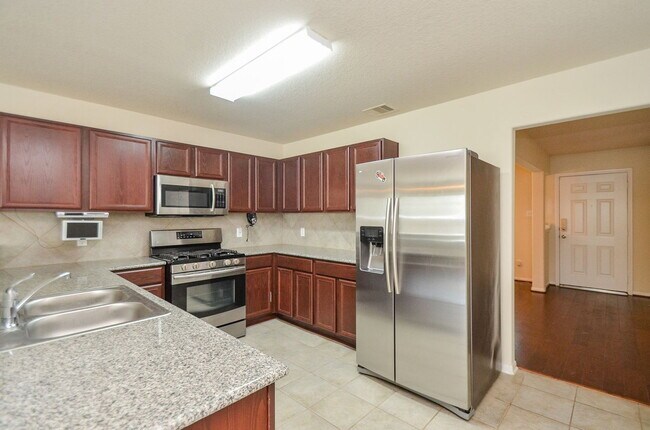 Building Photo - 12506 Greencanyon Dr