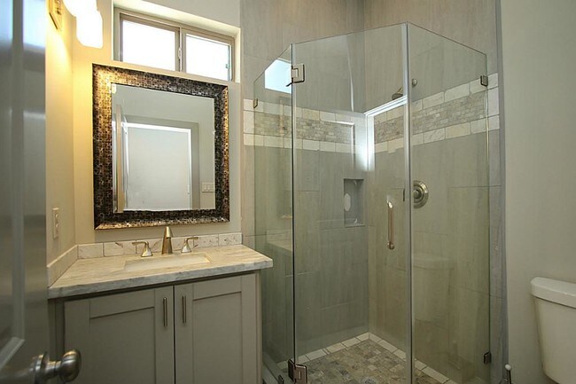 Foto del edificio - 5319 Paisley Ln