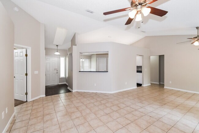 Foto del edificio - 8522 Sugartree Dr