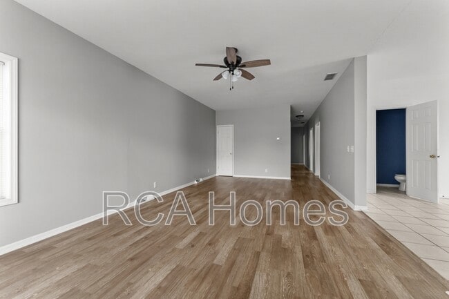 Photo - 246 N Belleview Pl House