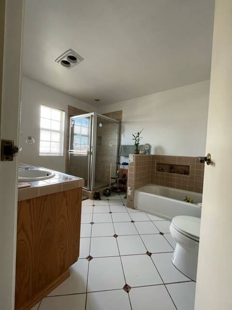 Building Photo - 8061 Nardian Way