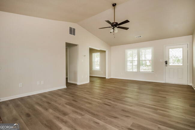 Foto del edificio - 1147 Crystal Springs Trail