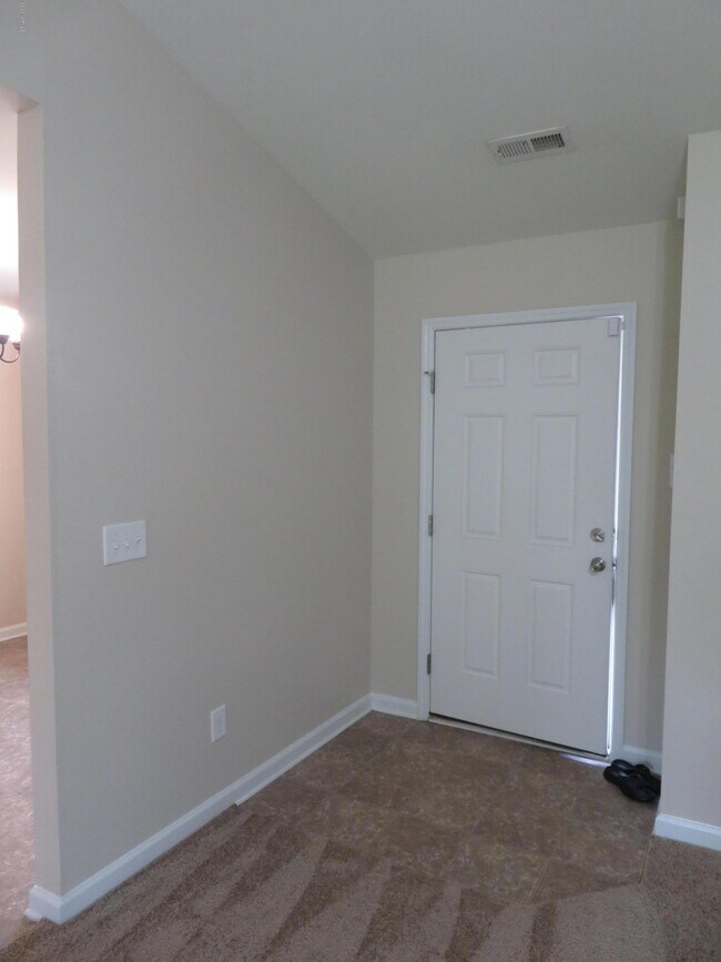 Building Photo - 143 Ashbury Park Ln