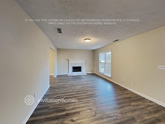 Building Photo - 3640 Garnet Way