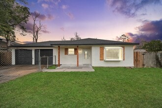 Building Photo - 1139 Hartwick Rd