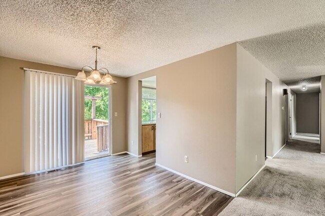 Building Photo - 2205 S 283Rd Street S, Federal Way, WA, 98003
