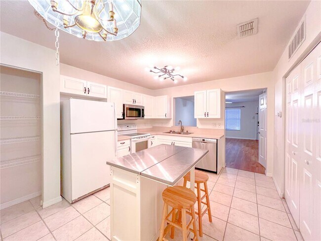 Foto del edificio - 2306 SW 42nd Dr