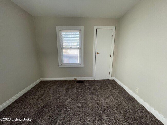 Foto del edificio - 1401 Thornberry Ave