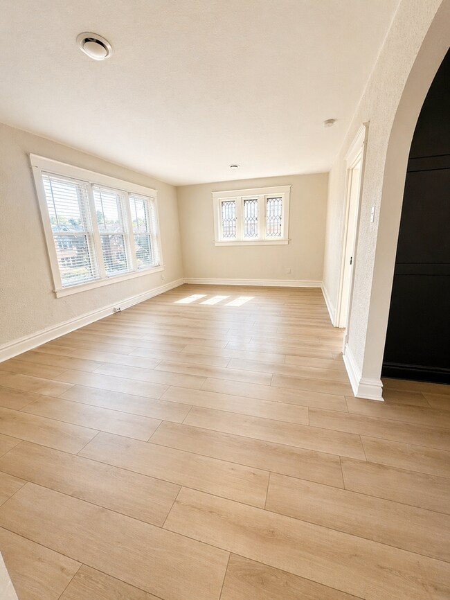 Foto del edificio - 7104 Tulane Ave