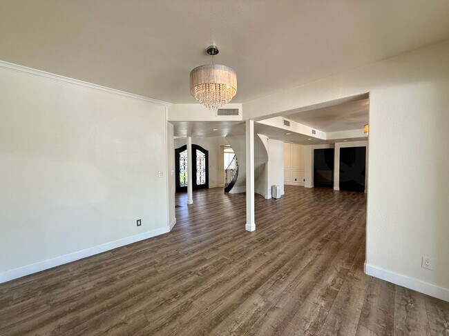 Building Photo - 1298 N Regatta Dr