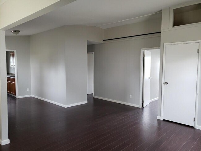 Foto del edificio - 1340 Mound Ave