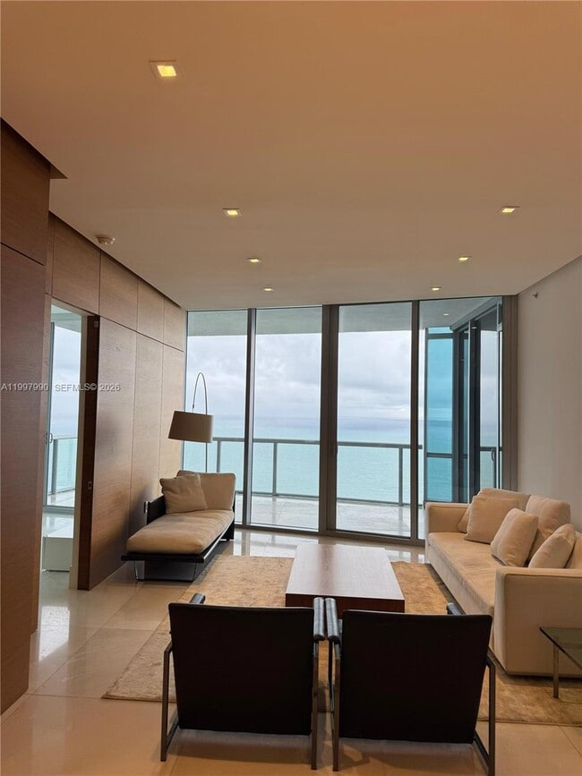 Building Photo - 17121 Collins Ave