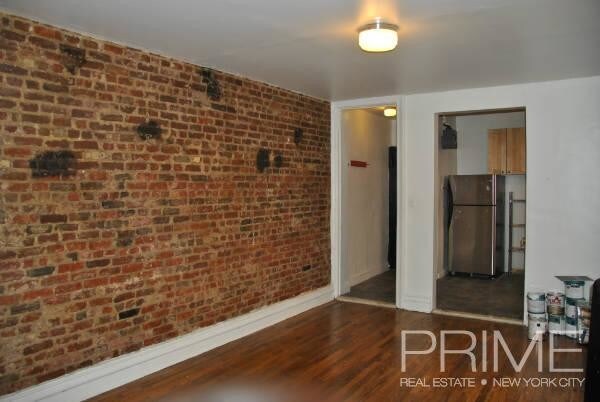 Building Photo - 258 W 117th St
