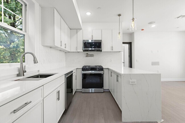 Foto del edificio - 131 Clifton Pl
