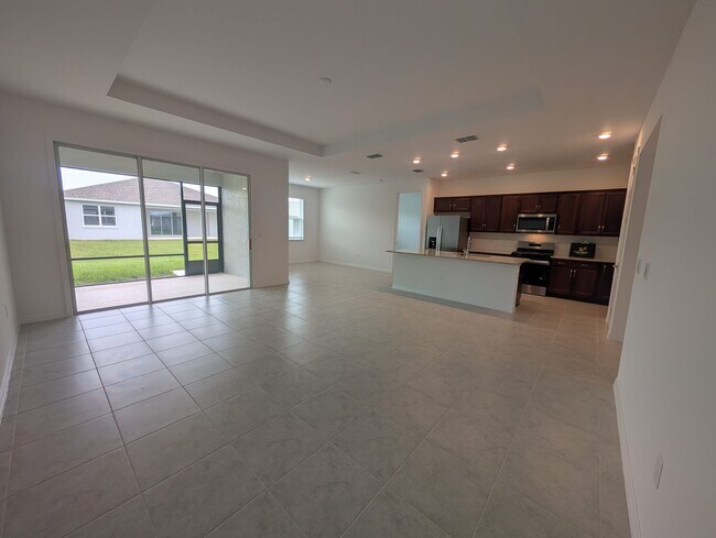 Foto del edificio - 7552 SW 56th Pl