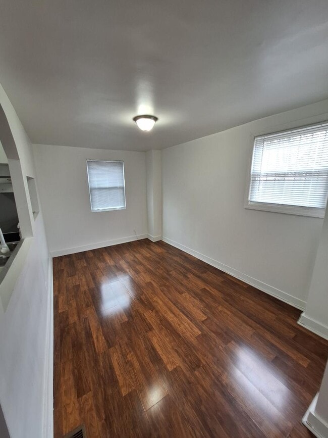 Foto del edificio - 4801 Beaufort Ave