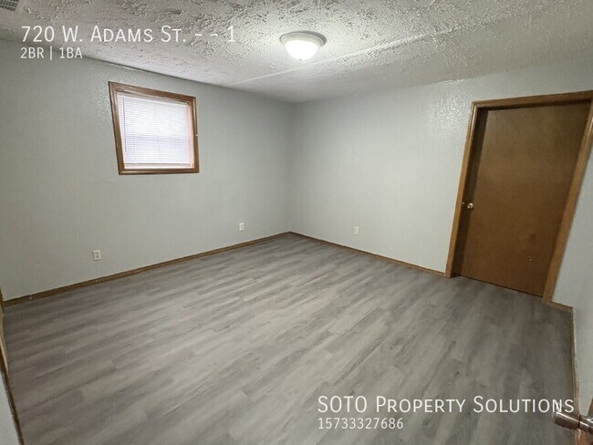 Foto del edificio - 720 W Adams St