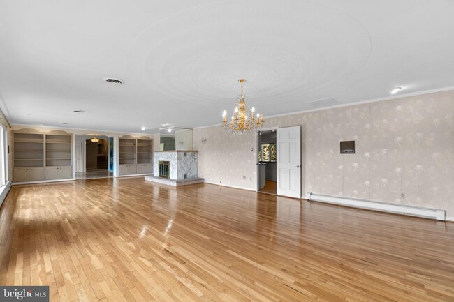 Foto del edificio - 13680 Triadelphia Mill Rd