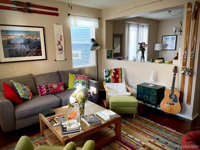 Foto del edificio - 2778 Florence St