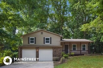Building Photo - 4495 Housworth Dr
