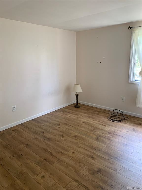 38105 Lordstown Dr, Sterling Heights, MI 48312 Condo for Rent in