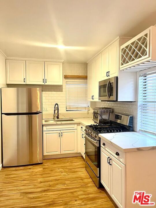 Foto del edificio - 2102 S Harcourt Ave
