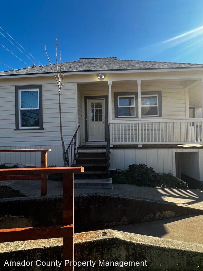 Building Photo - 2 br, 1 bath House - 6128 Pleasant Valley Rd