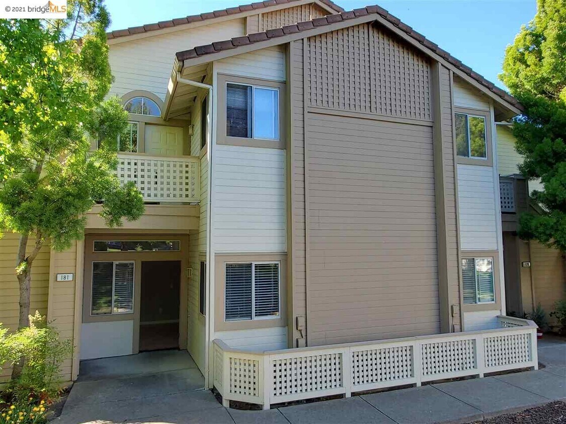 181 Palermo Ct, Hercules, CA 94547 Condo for Rent in Hercules, CA