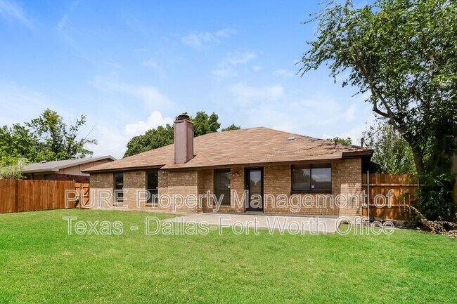 Foto del edificio - 928 Freestone Dr