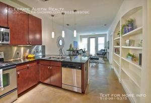 Building Photo - Crescent