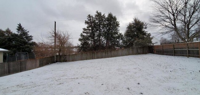 Foto del edificio - 1504 W Highpoint Cir