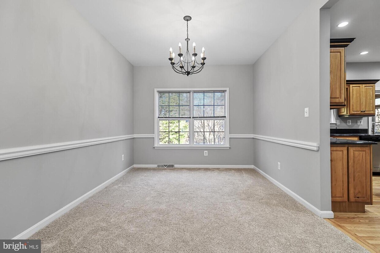 Primary Photo - 178 Humphreys Dr