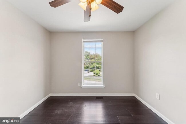 Building Photo - 5907 L St